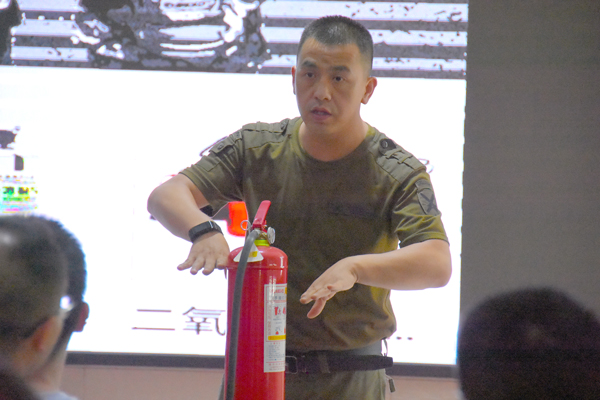 澳洲10平台防雷开展消防培训学习